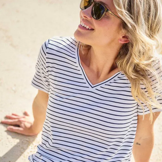 Orvis Shirts|Perfect Relaxed V-Neck Short-Sleeved Tee True Navy Mini Brenton Stripe
